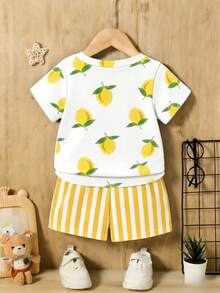 SHEIN Playful Pals Bộ 2 món đồ cho bé trai, thoải mái, dễ thương, in hình chanh, tay ngắn và quần short kẻ sọc, áo cho bé trai, bộ đồ bé trai, quần áo trẻ em, xuân hè, đa năng mùa hè, thích hợp cho chụp ảnh, mặc hàng ngày, đi chơi, nghỉ lễ, làm quà tặng. - Màu be - Xem 8