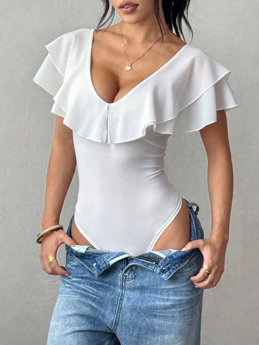 SHEIN Raffinéa Fashionable & Elegant Women's Casual Solid Color Chiffon Ruffle Trim Bodysuit, White Ruffle Trim Top For Summer - White - View 1