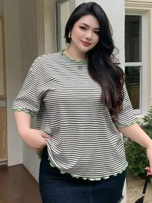 Dazy Plus Kaos Musim Panas Lengan Pendek Bergaris Hitam & Putih Ukuran Besar - Hijau - View 7