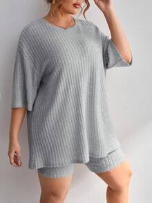 SHEIN Essnce 大码女式纯色圆领落肩T恤和短裤休闲两件套 - 淺灰色 - 查看 4