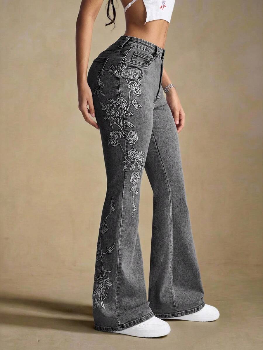 Selenza Jeans de mezclilla lavada con falda acampanada y bordado floral para mujer, de uso informal - Gris Oscuro - Ver 1