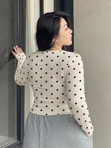 Dazy Plus Elastic Fitted Solid Color Versatile Crew Neck Long Sleeve Black T-Shirt, Spring/Summer/Autumn - Apricot - View 2
