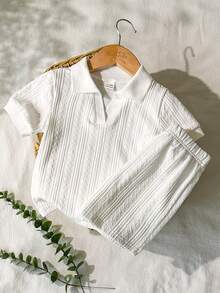 SHEIN Vintaside Kids 男婴夏季针织菱形图案V领短袖上衣套装（2件套），包含上衣和配套短裤，时尚简约学院风，无图案，宽松版型，适合外出、休闲和轻度运动。 - 白色 - 查看 3