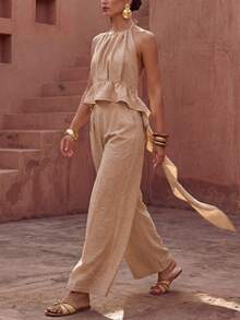Conjunto de top halter elegante con volantes en el bajo y pantalones, estilo casual para vacaciones 2026 - Caqui - Ver 2