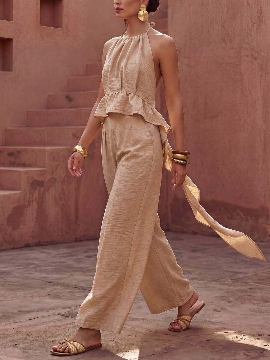 Conjunto de top halter elegante con volantes en el bajo y pantalones, estilo casual para vacaciones 2026