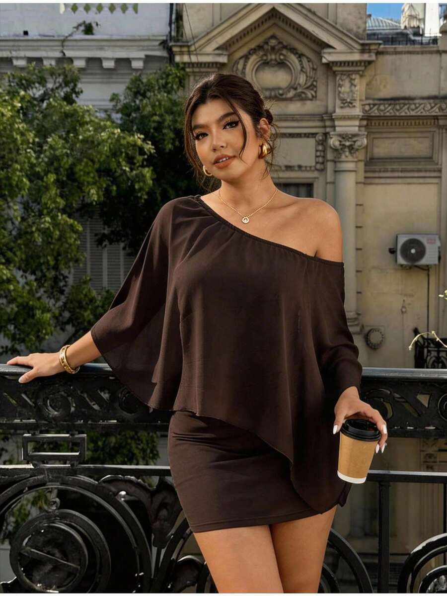 Lounesse Vestido mini de mujer de talla grande con hombros descubiertos y unicolor - Marrón - Ver 1