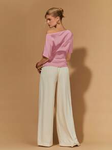 COSMINA Blouse en satin asymétrique avec bouton décoratif en métal, top élégant et décontracté de style Y2K, t-shirt/chemise minimaliste chic et moderne, blouse en satin blanc - Vieux Rose - Voir 6