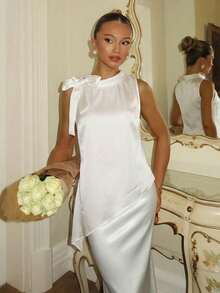 Glamine Charm Áo kiểu không tay dáng bất đối xứng với nơ satin ở gấu áo dành cho nữ. - trắng - Xem 2