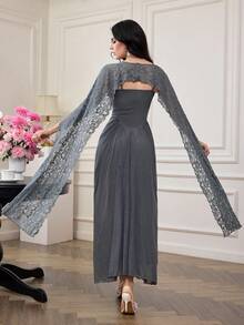 Modelyn Bộ 2 món sang trọng, thanh lịch gồm áo choàng Poncho màu vàng nhạt và váy slip dress phối lưới đính sequin. - Xám - Xem 2