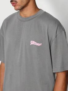 SUMWON Áo thun nam tay ngắn, chất liệu cotton, in họa tiết cây xương rồng và chữ màu hồng, kiểu dáng thường ngày, thích hợp cho mùa hè và phong cách đường phố. - Xám - Xem 3