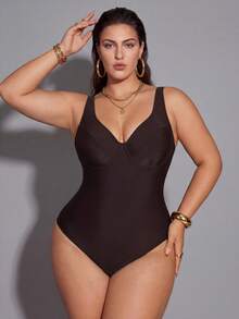 Shapewave 2026新款大码塑身连体泳衣 | 深V领加厚罩杯，提升支撑 | 宽肩带，舒适贴合 | 高弹面料，收腹塑形 | 纯色简约优雅设计 | 适合游泳池、水疗中心和度假穿着 - 棕色 - 查看 6