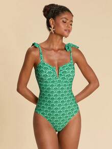 Travachic Women's Vacation All-Over Floral Print Twist Shoulder Strap One-Piece Swimsuit Summer Beach - Multicolor - View 3