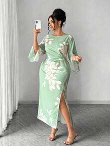 SHEIN Elenzya 大码女士优雅通勤简约日常约会派对性感宴会袖开衩修身杏色底黑色印花长裙 - 薄荷綠 - 查看 3