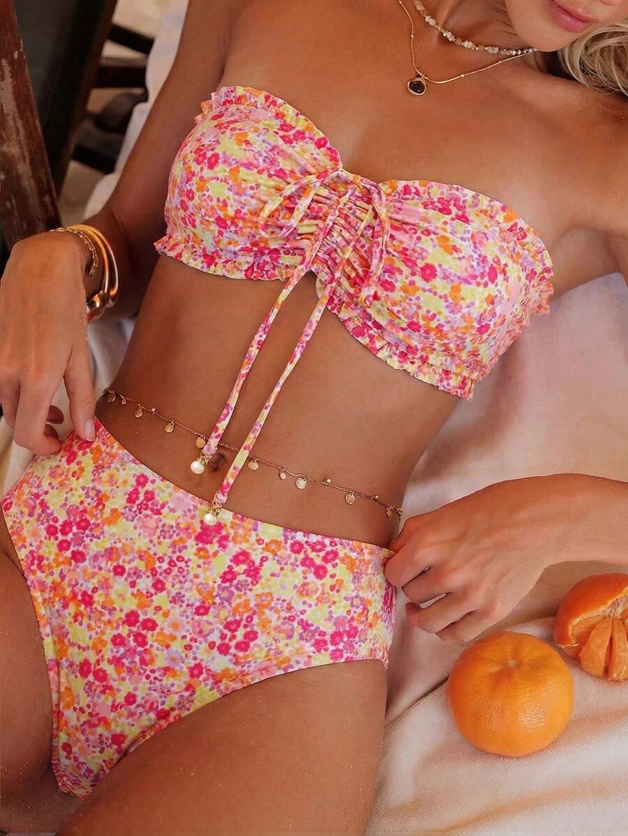 SHEIN Swim 女士夏季沙滩度假新款可爱无肩带花卉荷叶边搭配精致珍珠吊坠抽绳比基尼套装 - 彩色 - 查看 1