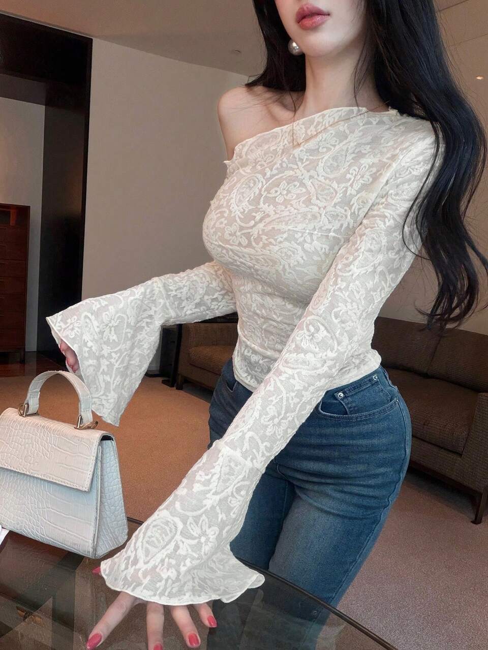 Women's Romantic Elegant Date Asymmetrical Shoulder Tight Fit Flare Sleeve Textured T-Shirt, Spring/Summer