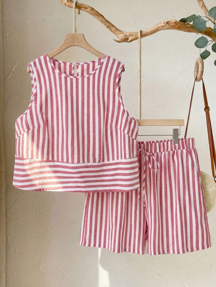 Plus Size Women Striped Round Neck Tank Top And Shorts Casual 2 Pieces Set