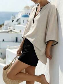 SHEIN Holidaya Áo kiểu nữ mùa xuân/hè mới, phong cách retro, thoải mái, rộng rãi, tay cánh dơi, thêu họa tiết tương phản, cổ chữ V, tay lửng 3/4, thích hợp mặc mùa xuân/hè, áo sơ mi thường ngày, áo thêu tương phản, áo mùa hè, thích hợp mặc đi nghỉ mát, mặc hàng ngày, thời trang đa năng. - Màu be - Xem 5