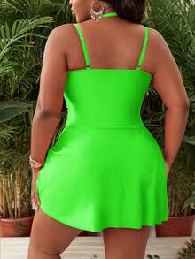 SHEIN Slayr CURVE 加大码女士粉色吊带褶皱长款连衣裙连体衣，修身时尚泳装，适合海滩度假 - 綠色 - 查看 2