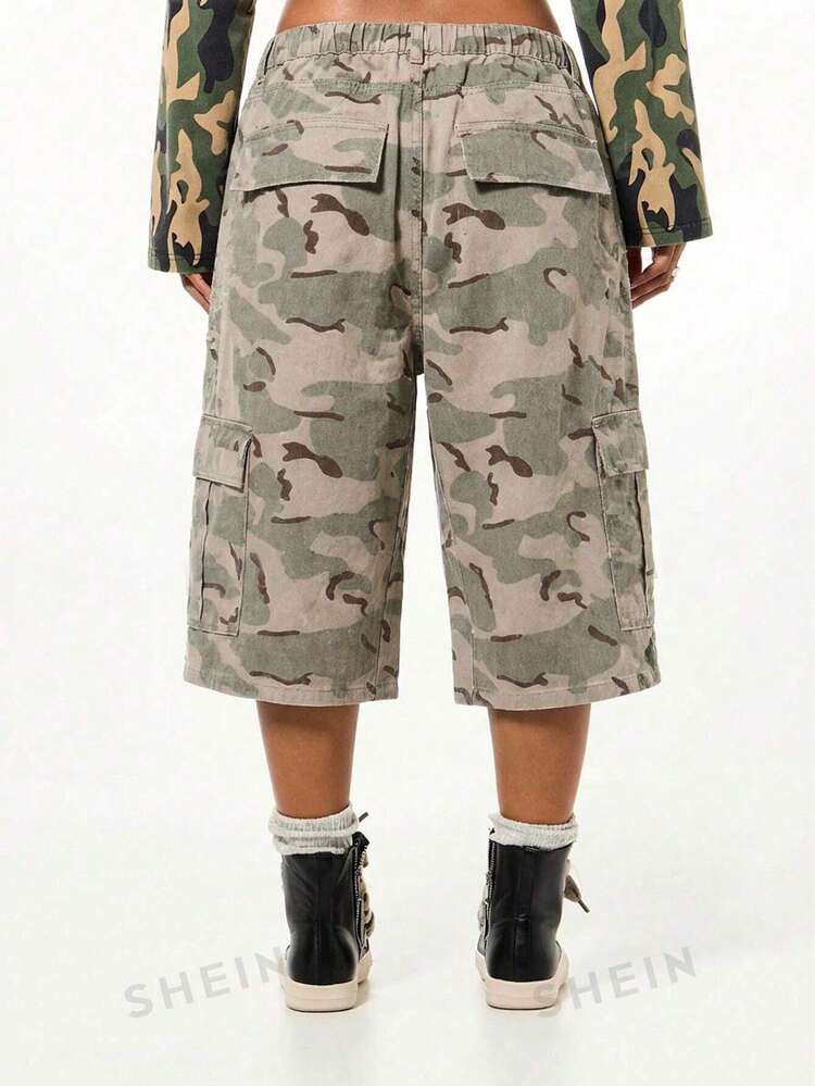 SUMWON WOMEN Camo Pearl Studded Wide Leg Cargo Shorts
