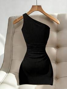 Franclia Women Black Summer 70's Club Party Disco Off-Shoulder Bodycon Mini Dress,Elegant Slim-Fitting Metal Buckle Vest Graduation Stretchy Party Dress - Black - View 2