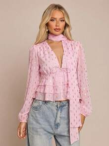 SHEIN Glamour 女士法式休闲衬衫，饰有金属金色叶子图案，配有可拆卸丝带和层叠荷叶边下摆，适合秋冬季穿着。 - 粉色 - 查看 4