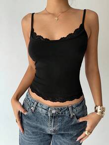 SHEIN PETITE CURVE 大尺碼女款黑色蕾絲飾邊細肩帶背心上衣，優雅夏季吊帶上衣，正式晚裝日常休閒，免內衣度假款，Y2K鄉村風 - 黑色 - 查看 6