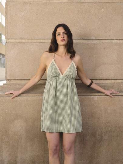 Nöista Gingham Cami Mini Dress With Lace-Trim V-Neck And Adjustable Spaghetti Straps, A Shape Dress. Perfect For Summer, Beach Days, Weekends, Vacation, Pool Party, Everyday Outfit.