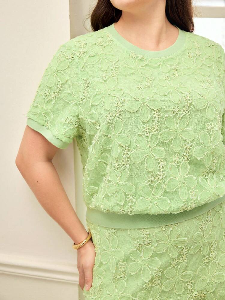 PLUS SIZE WOMEN MESH FLORAL EMBROIDERY TOP T-SHIRT