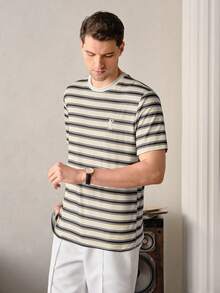 VeloEdit 男士圆领全印花刺绣T恤 - 圆领休闲上衣 - 轻薄T恤，适合所有季节 - 白色 - 查看 6