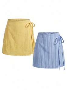 SHEIN EZwear Quần short nữ cỡ lớn chất liệu cotton pha, kẻ sọc và màu trơn, thích hợp cho kỳ nghỉ biển, mặc hàng ngày, đi học, mặc lửng, đi nghỉ mát, trang phục sân bay. - Nhiều màu - Xem 9