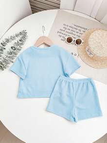 SHEIN Babygirl Cute 3D Cartoon Pattern Embossed Short Sleeve Top And Elastic Waist Shorts Set - Baby Blue - View 2