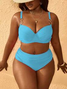 SHEIN Slayr CURVE Conjunto de traje de baño de 2 piezas de talla grande para mujer, color fucsia sólido, con sujetador con aros, tirantes ajustables y Bottom fruncida de cintura alta - Celeste - Ver 3