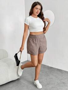 Enliva Pink And Grey Sommar Smart Casual Holiday Plus Size Wide-Leg Shorts,Tummy Control Stretch-Waisted Loose-Fitting Shorts For Apple And Rounded Shape - Khaki - View 5