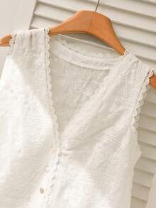 CosyJoli Áo tank top nữ dáng rộng, thoải mái, thêu họa tiết, thích hợp cho kỳ nghỉ xuân/hè, có cúc trang trí, phối ren, màu trắng. - trắng - Xem 4