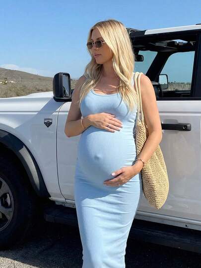 SHEIN Vestido de verano ajustado de embarazo de unicolor con cuello en U, sin mangas y tirantes anchos
