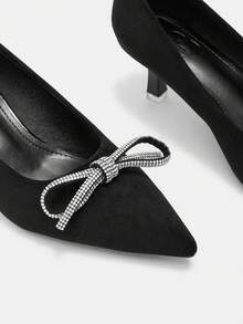CUCCOO CURVES Scarpe da donna con ampia vestibilità, punta affusolata, tacco sottile, con strass neri, cinturino sottile con fiocco e fibbia, semplici e classiche, comode per l'uso quotidiano, con tacco alto rinforzato, taglie grandi - nero - Visualizzare 4