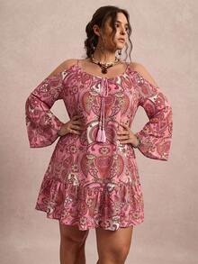 SHEIN Tall CURVE Đầm thời trang trễ vai in họa tiết hạt điều dành cho nữ cỡ lớn, thích hợp cho kỳ nghỉ. - Hồng - Xem 5
