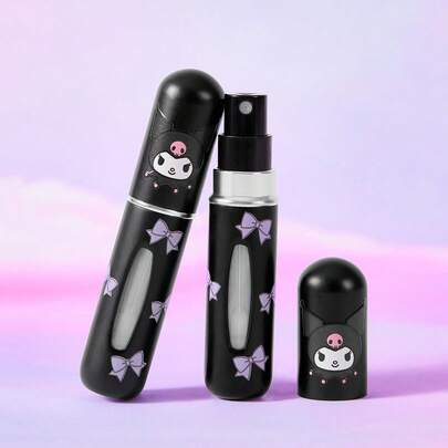 HELLO KITTY AND FRIENDS | SHEIN 1 pieza Botella de spray con patrón de impresión de dibujos animados lindos de 5ml/0,2oz, rellenable por la parte inferior para líquidos, se puede usar para contener perfume, agua de cuidado de la piel y otros productos líquidos, Body compacto para fácil portabilidad