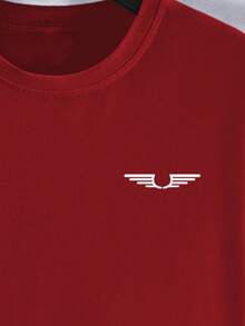 Manfinity LEGND Bộ đồ nam gồm áo thun ngắn tay in hình cánh và quần short cạp chun, kiểu dáng thường ngày. - Nhiều màu - Xem 3