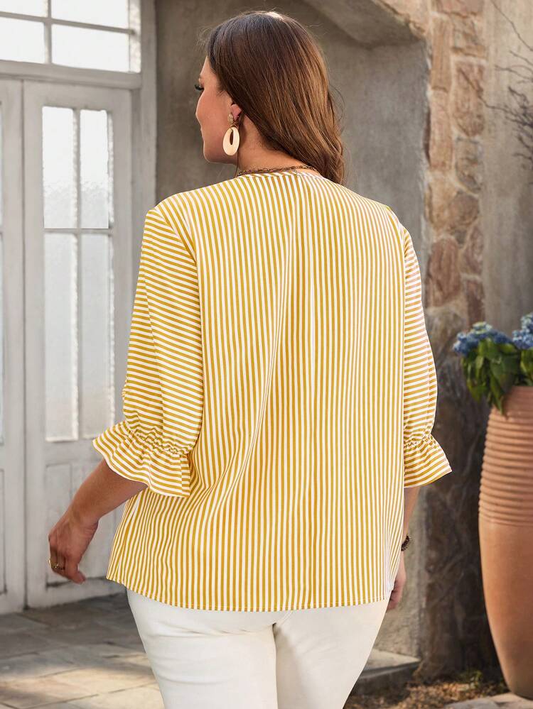 Plus Size Women V-Neck Casual Striped Vacation Shirt