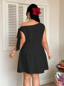 Đầm thắt eo bất đối xứng thanh lịch dành cho nữ cỡ lớn - màu đen - Xem 2