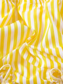 SHEIN Newborn Baby Girl Pastel Yellow Summer Cute Flower Embroidered Camisole Top And Triangular Shorts 2-Piece Set For Photo Shoot Outdoor Vacation - Yellow - View 5