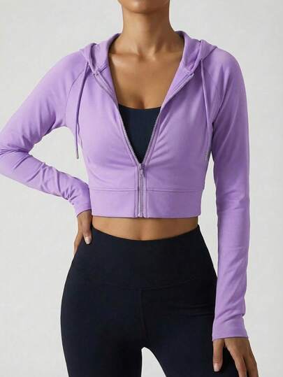 Chamarra deportiva mujer, jacket deportiva, cierre frontal, capucha, manga larga, ligera, transpirable, cómoda, gym, entrenamiento, running, fitness, yoga, ropa deportiva, uso diario, ajuste perfecto, ropa activa, ejercicio, workout, casual.