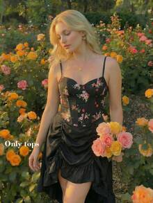 SHEIN MOD 大码女士复古时尚刺绣吊带背心，适合春假、夏季度假、情人节、生日等场合，优雅复古，可作外出上衣、黑色碎花连衣裙、夏季性感连衣裙、束身胸衣连衣裙、抹胸连衣裙等。 - 黑色 - 查看 7