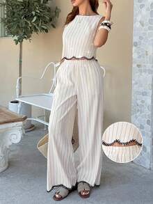 Serisse Bộ đồ nữ gồm áo cổ tròn kẻ sọc và quần ống rộng, kiểu dáng thường ngày. - Màu be - Xem 1