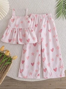 Bộ 2 món cho bé gái (cỡ nhỏ) gồm áo hai dây và quần ống rộng in hình trái tim kẻ sọc dễ thương, trang phục mùa hè, bộ quần áo bé gái, bộ đồ bé gái màu hồng kẻ sọc hình trái tim cho kỳ nghỉ. - Hồng - Xem 2