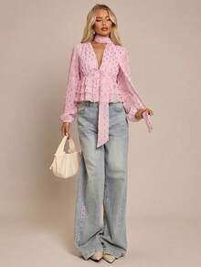 SHEIN Glamour 女士法式休闲衬衫，饰有金属金色叶子图案，配有可拆卸丝带和层叠荷叶边下摆，适合秋冬季穿着。 - 粉色 - 查看 5