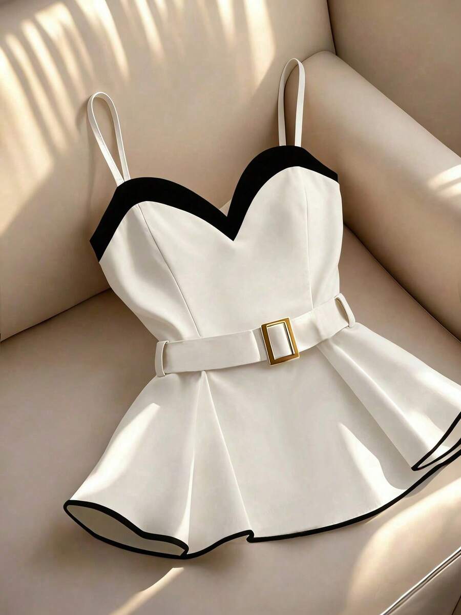 Franclia Petite Color Block Patchwork Heart Neck Ruffle Strap Top, Casual Vacation Style With Gold D-Ring Belt And Waistband, White Accented With Black Trim, Contrasting Waist And Ruffle Design, Cute Doll Camisole Vibe, Suitable For Intellectual Work Commute Outfit - Black and White - View 1