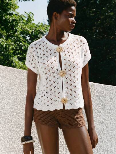  MAIJA Boho offener Strick Gold Sonnenblumen Verschluss Kurz Ärmel Crop Top