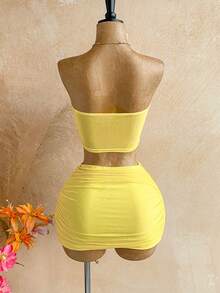 Soleia Bộ đồ nghỉ dưỡng dành cho nữ, gồm áo quây và chân váy ngắn đính sequin họa tiết jacquard. - Màu vàng - Xem 2